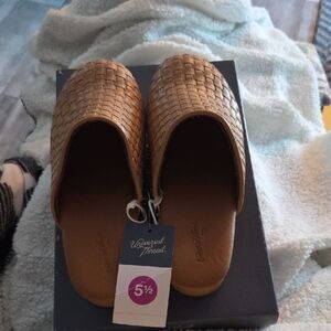 Universal Thread Woven Slip-On Mule in Light Brown